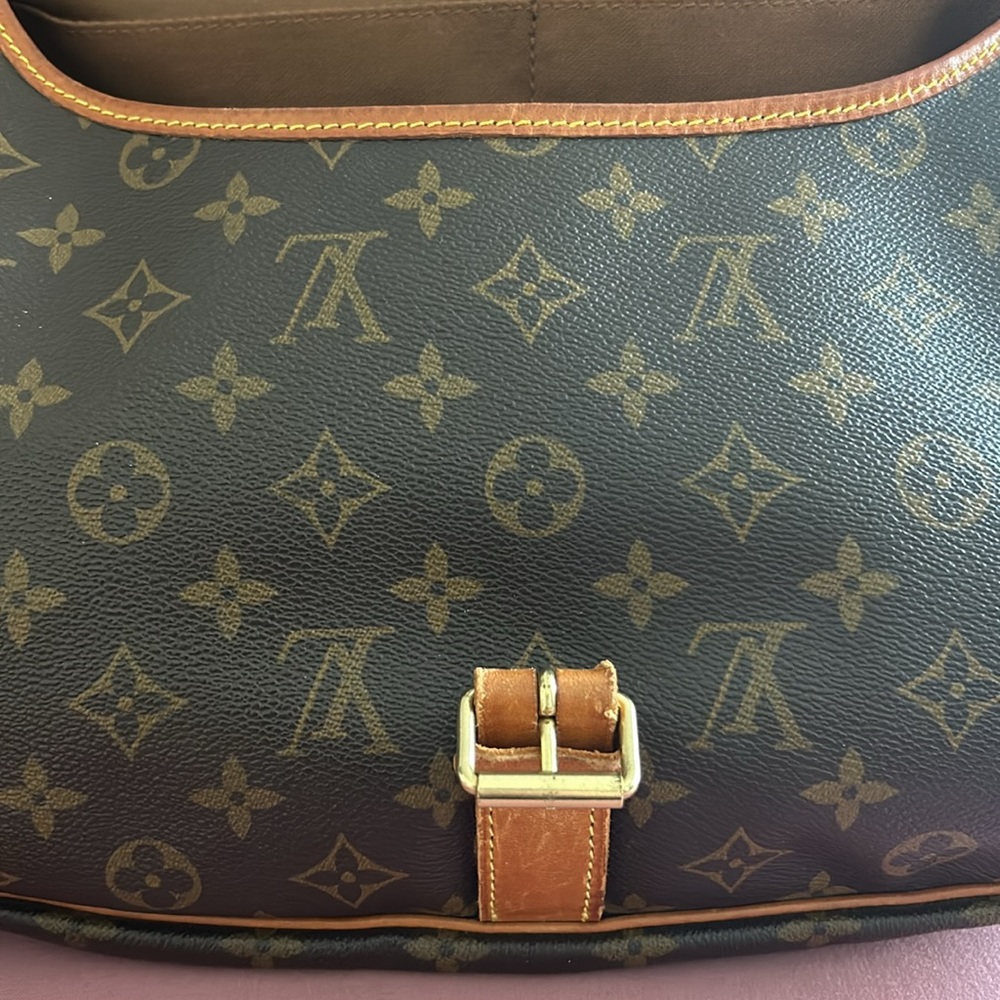 Louis Vuitton Monogram Canvas Crossbody Bag in Brown and Natural Vachetta - Picture 2 of 6